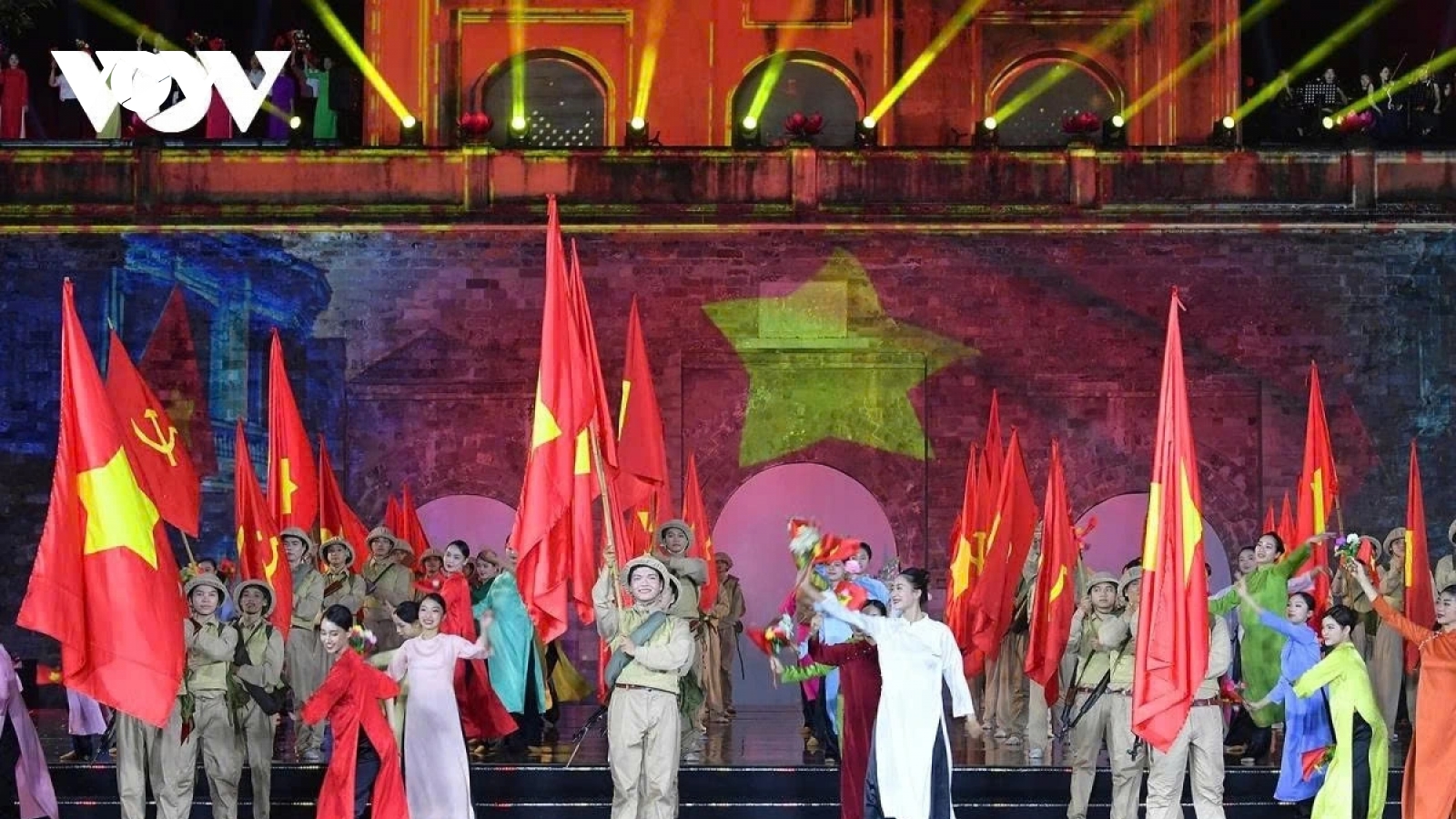 Văn hoá làm nên chiều sâu của nhân lực chất lượng cao